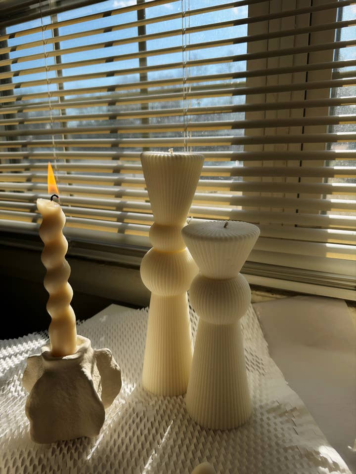 Sculptured Ribbed Candle for wholesale by Vive Candles