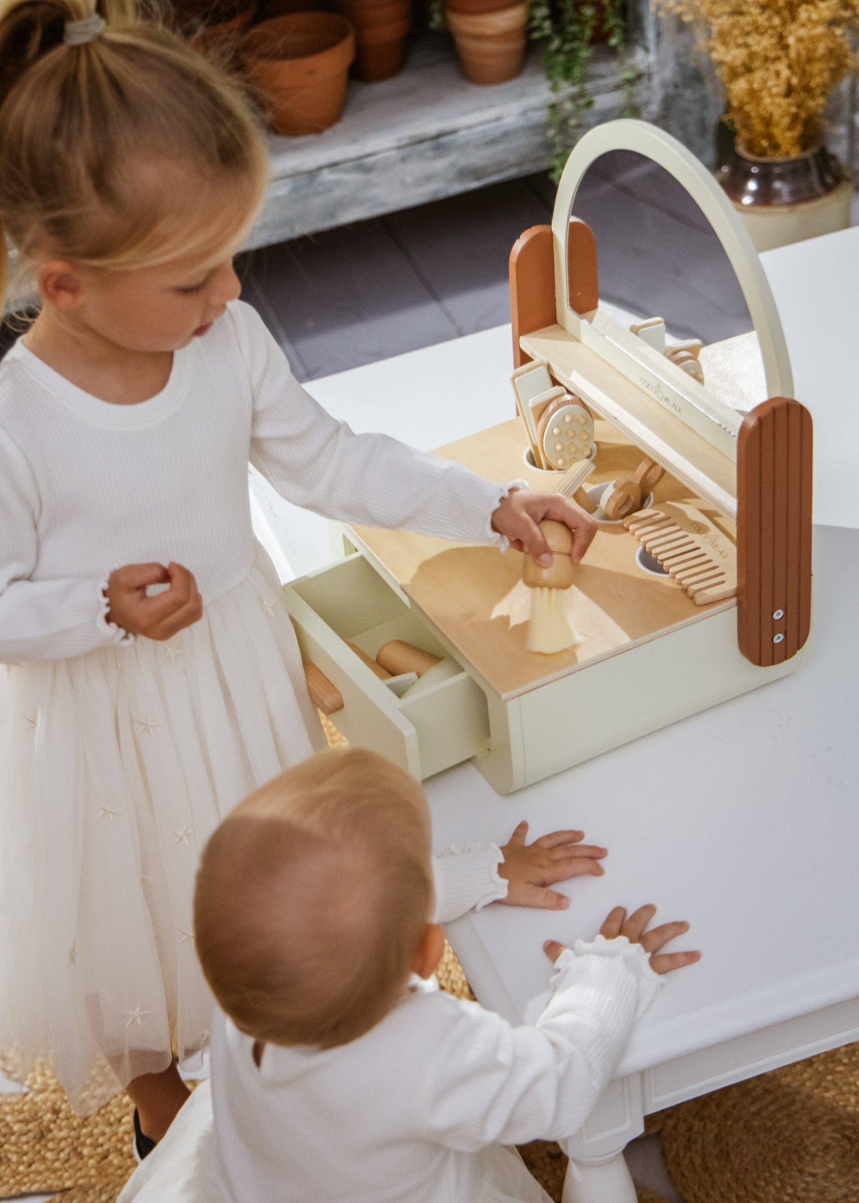 Coco Village – wholesale Träleksak - Barn – Träskönhetsstation3