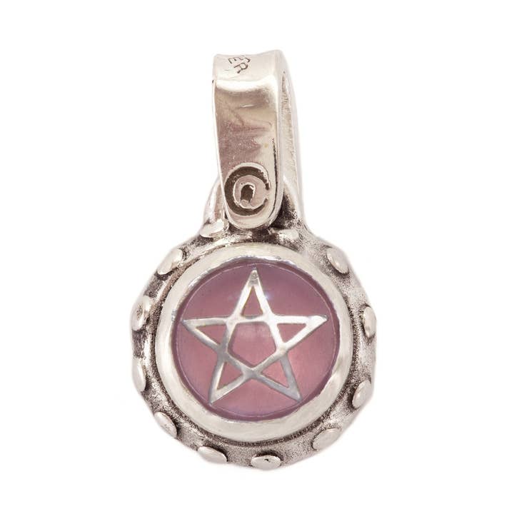 Pendentif Charm Cœur Bébé Diable Lavande pour la vente par Alex Streeter