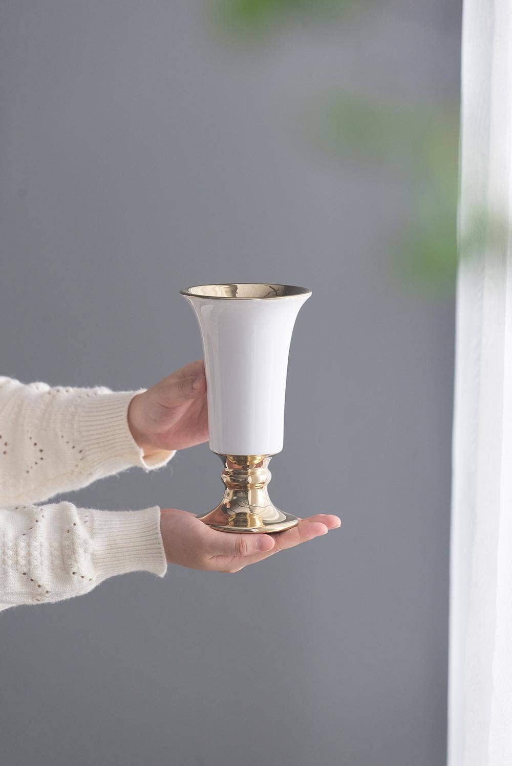 A&B Home Group Inc. - Wholesale Vase - D4.5x8" Elliette Pedestal Vase - White/Gold1