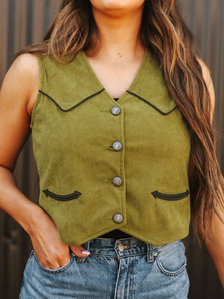 2 Fly Co - Wholesale Outerwear Vest - Women's - COYOTE RIDGE VEST *VERDE