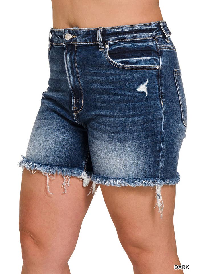 42POPS - Wholesale Korte broeken - Dames - Korte spijkerbroek met rafelige zoom Reg / Plus37