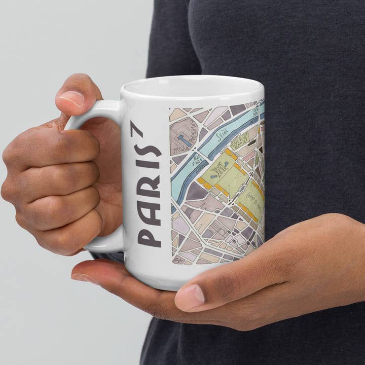 Geïllustreerde mok PARIS, 7e arrondissement - Ontwerp stadsplan voor wholesale door EmYLo