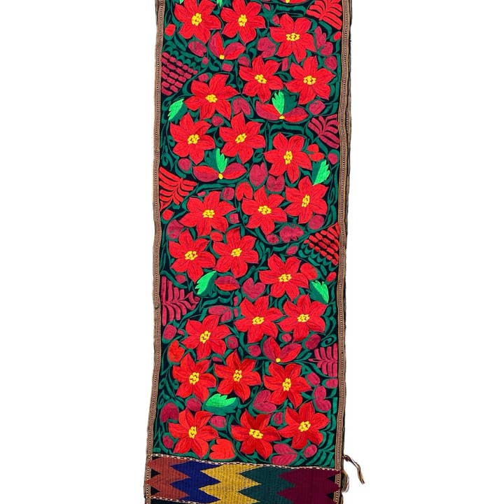 Cielito Lindo - Wholesale Table Runner - Floral Embroidered Table runner - Intricate Design4