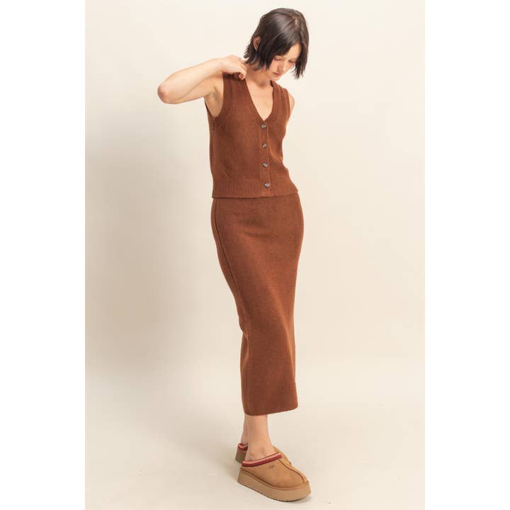 Double Zero - Wholesale Top & Skirt Set - Women's - Button Front Vest & Midi Skirt Knit Set7