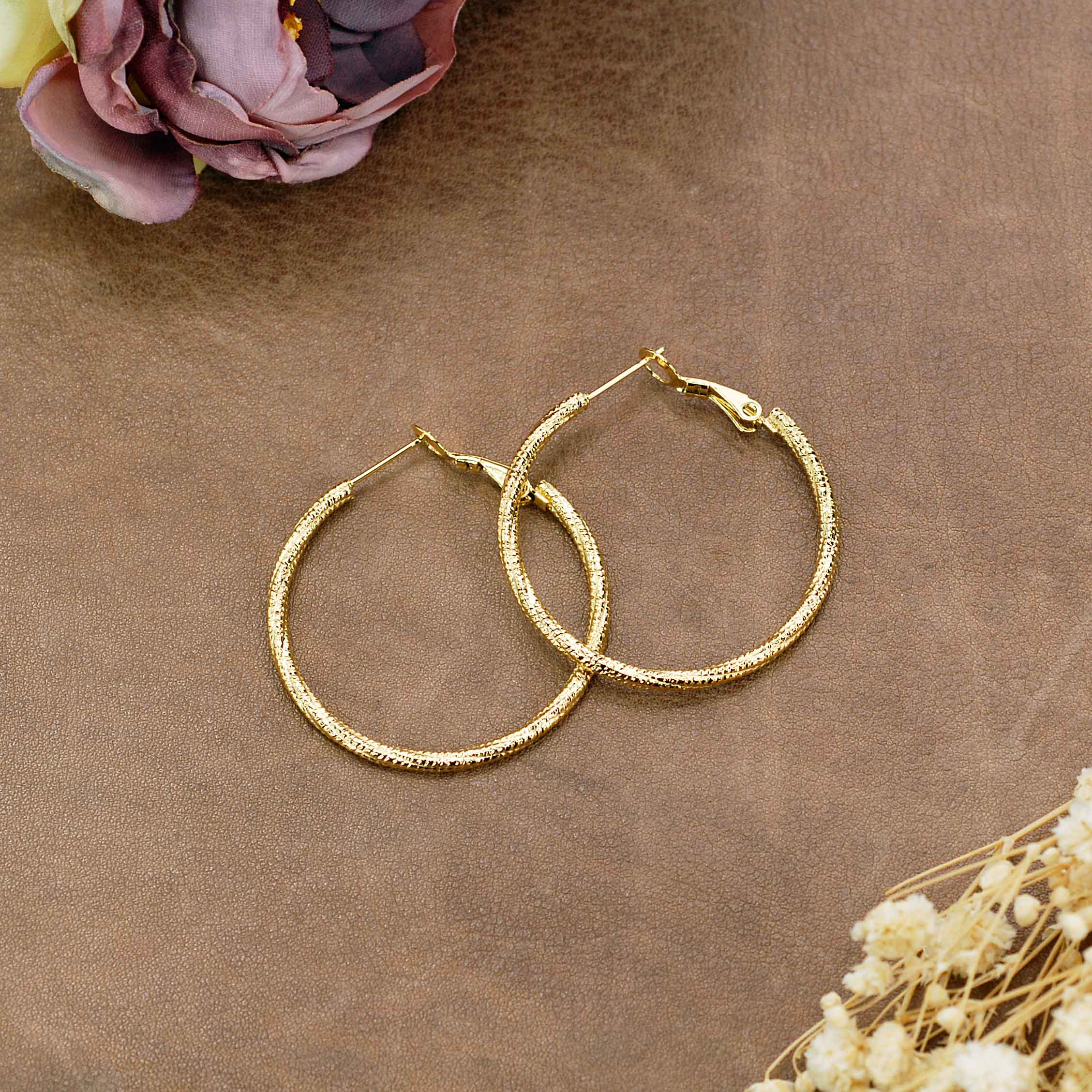 Merveilles du Monde - Wholesale Hoop Earrings - Set of 16 pairs of hoop earrings in stainless steel2