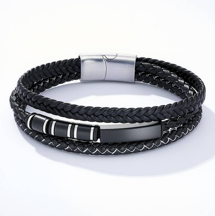 Noir Bracelet en cuir et en acier inoxydable 324OP94 en vente sur Faire0