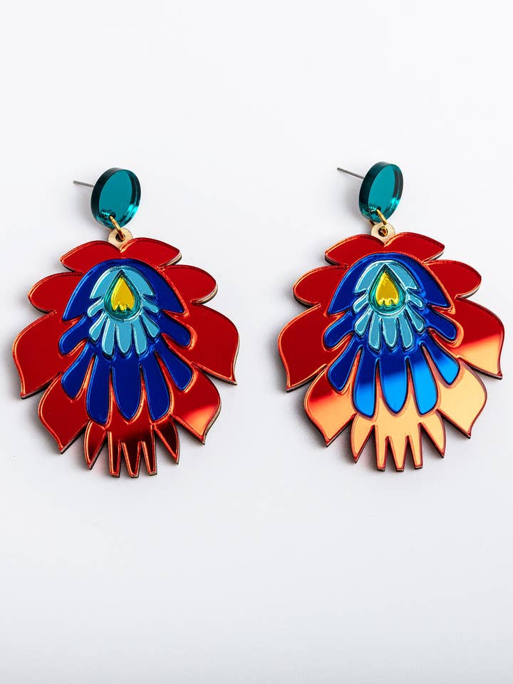 Folk Flower Statement Oorbellen, rood/blauw voor wholesale door Fizz Goes Pop