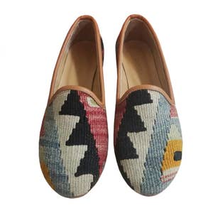 Purchase Wholesale kilim shoes. Free Returns & Net 60 Terms on 