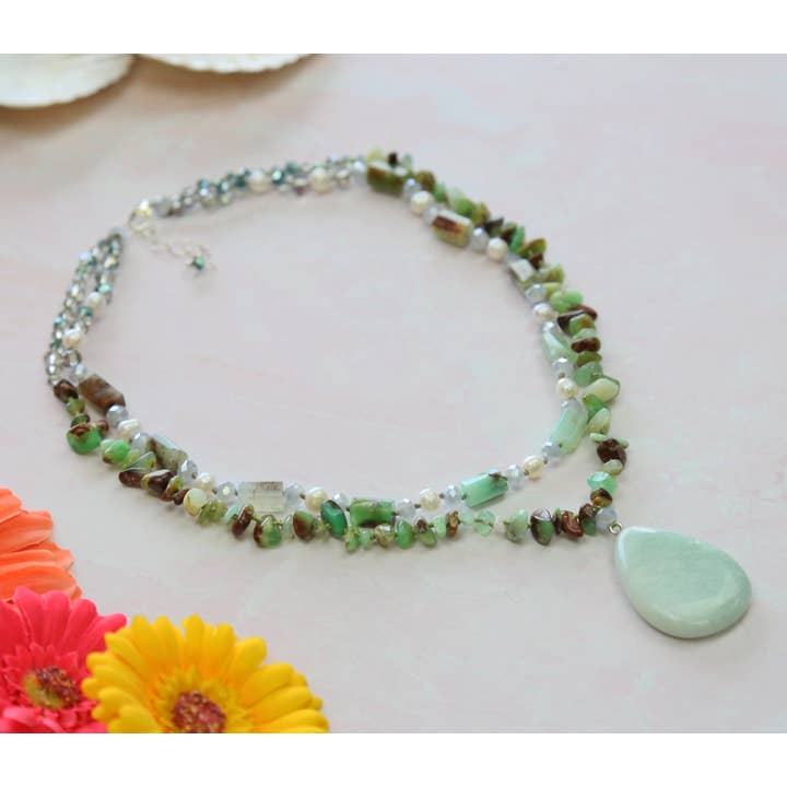 IST Jewelry - Wholesale Beaded/Pearl Necklace - Chrysoprase and Freshwater Pearls Pendant Necklace1