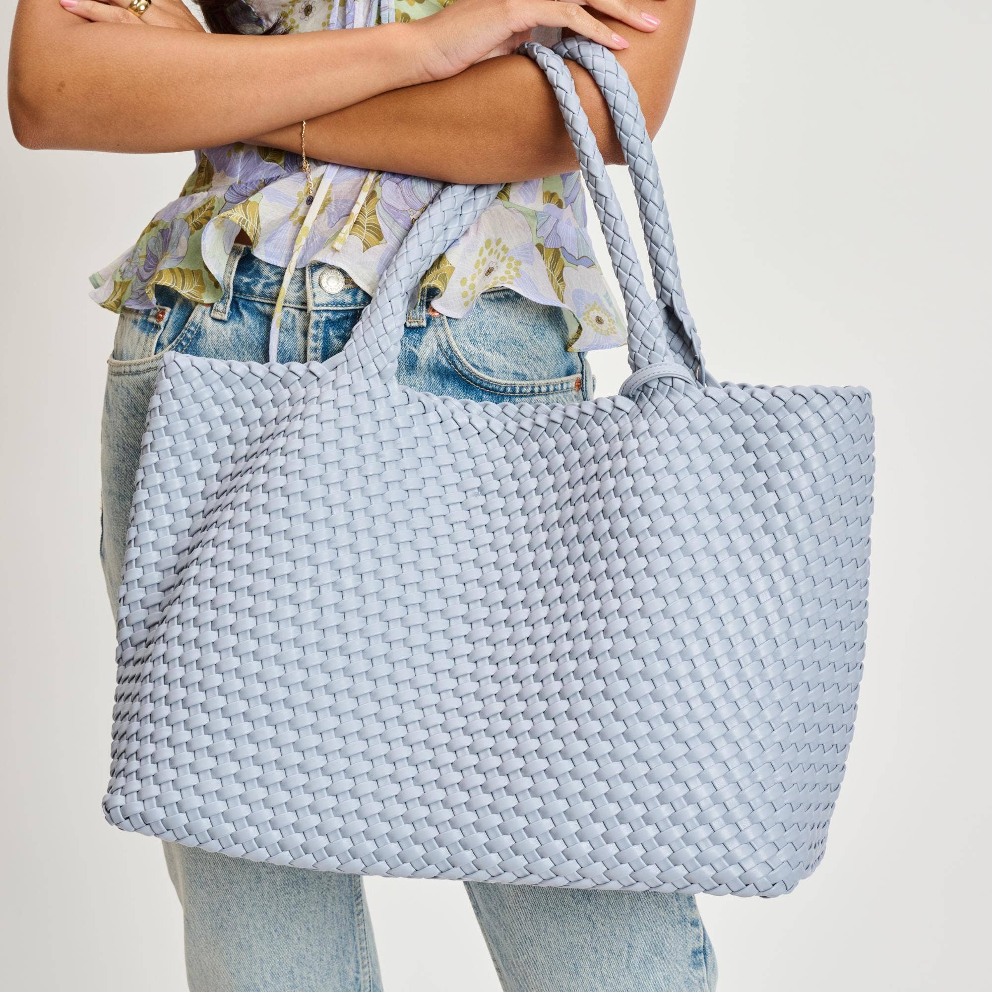 Moda Luxe - Vendita all'ingrosso Borsa tote - Donna - Borsa tote intrecciata in pelle vegana Solana40