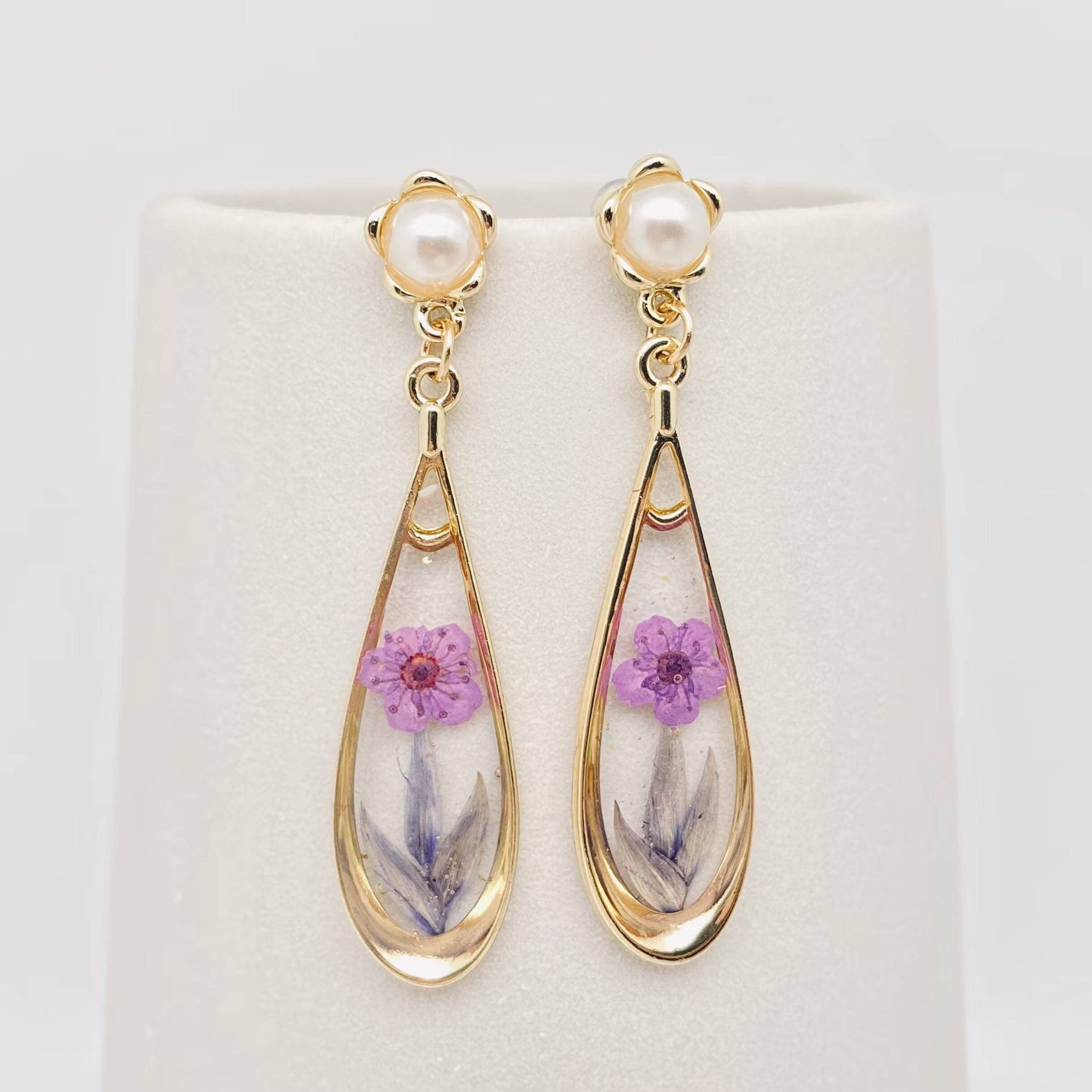 Mio Queena – wholesale Dangle earrings – Dried Flowers Daffodil Post Earrings - PDF0