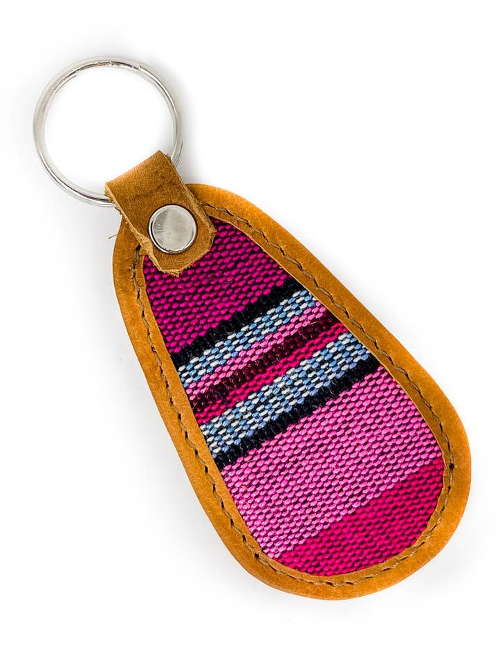 PORTE-CLÉS - COLLECTION BLUSH pour la vente par Woven The Original