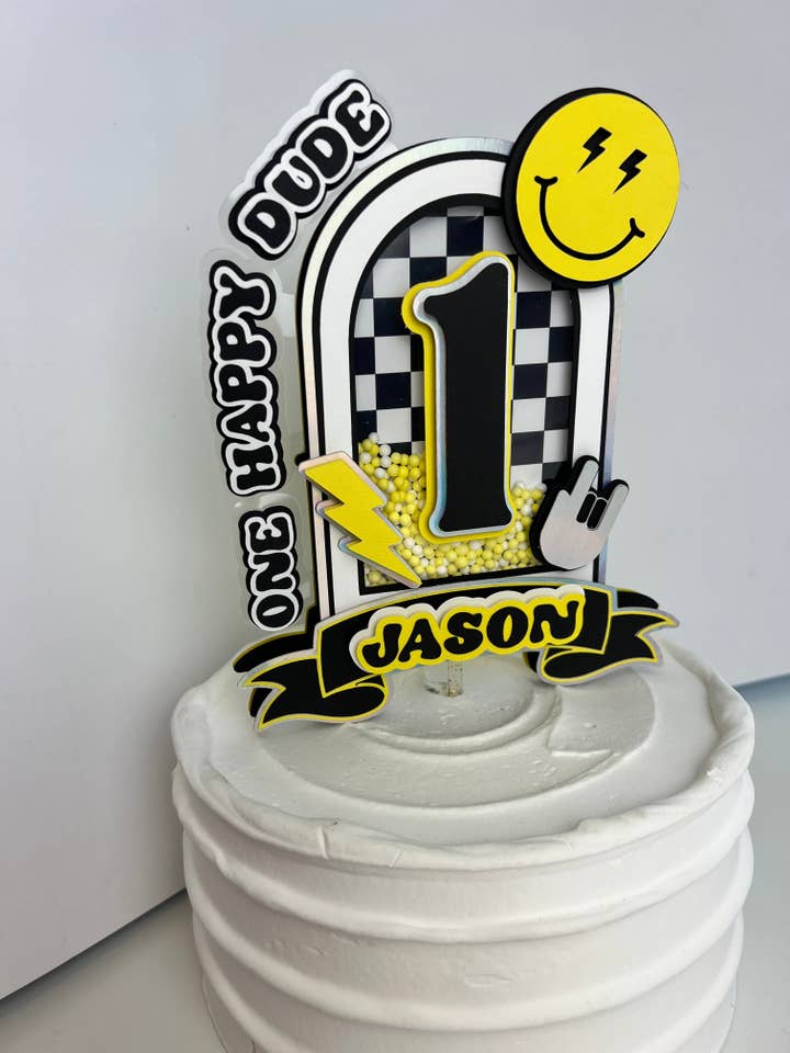 En Sej Fyr Kage Topper En Glad Fyr Fødselsdag for engroshandel hos Scarlet Paperie