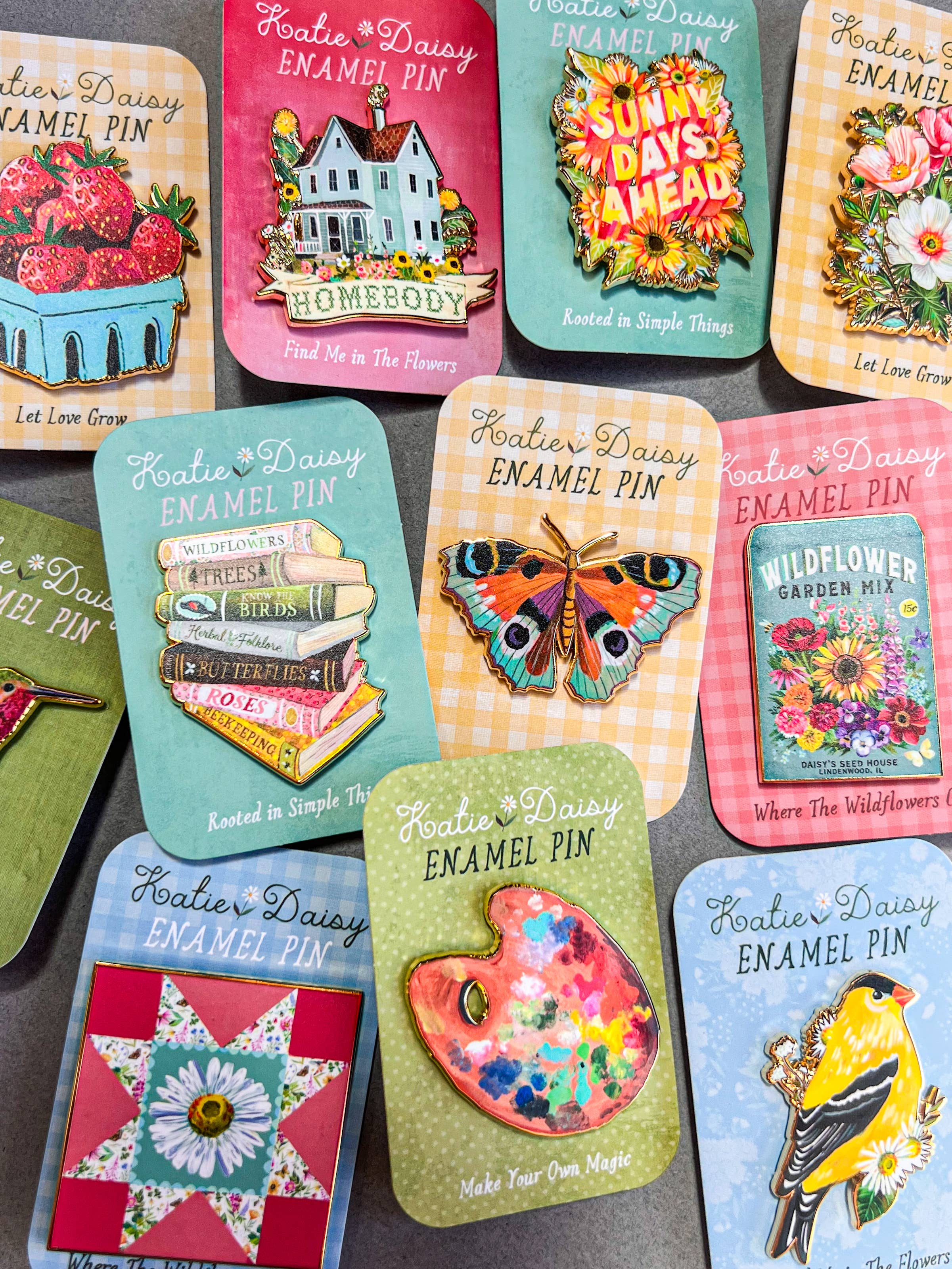 Katie Daisy - Wholesale Lapel Pin/Button - Goldfinch Enamel Pin1