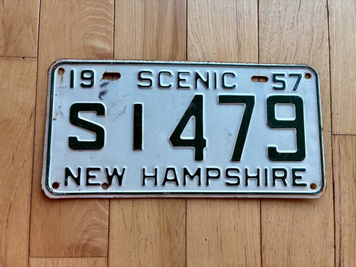 Targa del New Hampshire del 1957 per la vendita all'ingrosso da parte di RusticPlates