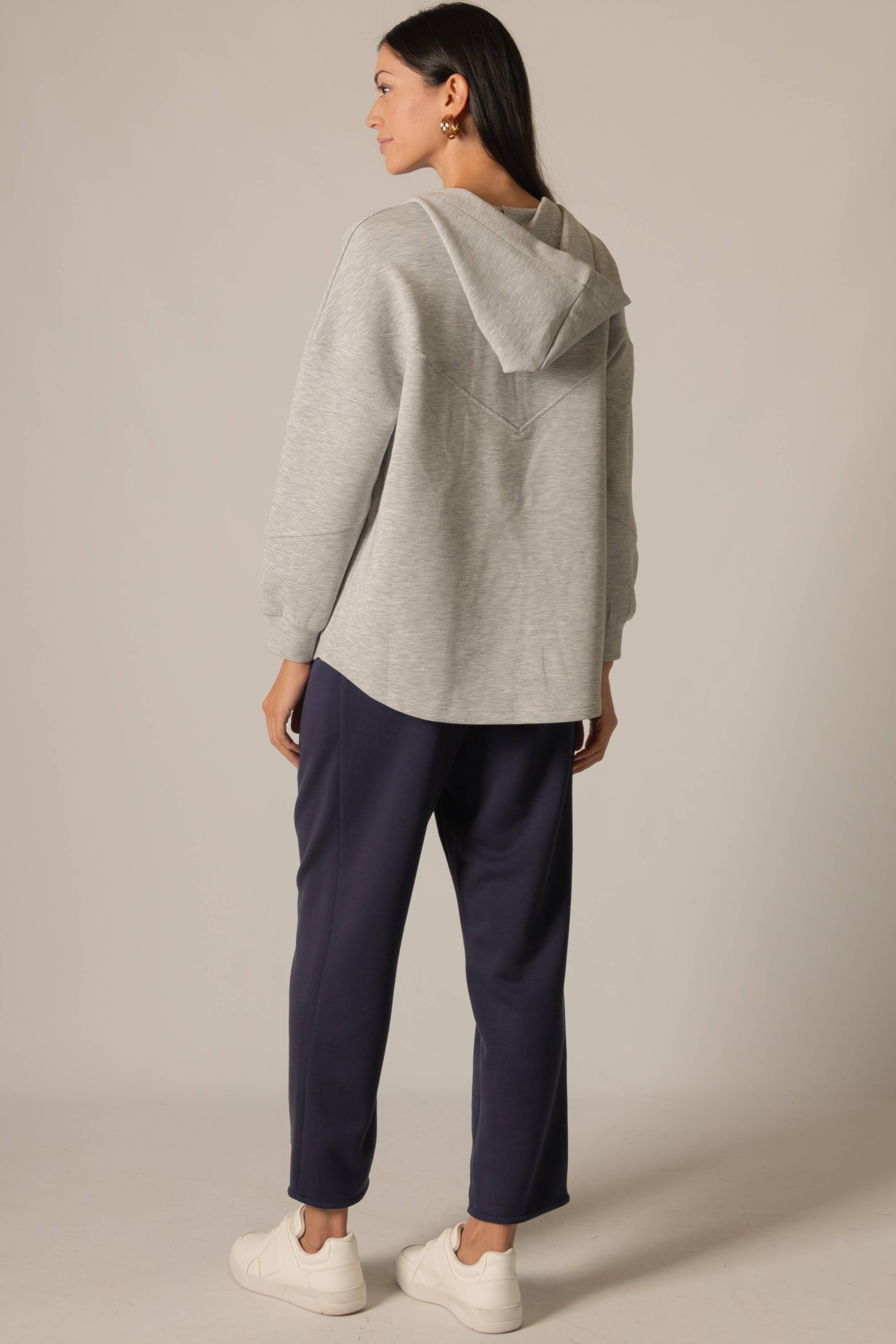 P. CILL – wholesale Byxor - Dam – P. CILL Butter Modal avsmalnande byxor9