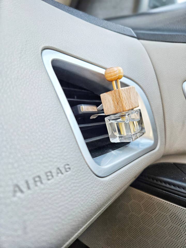 Vent Clip Car Diffuser for wholesale by Fragrant Farmhouse