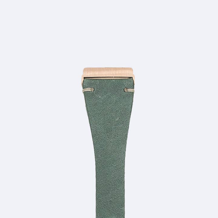 OXA LEATHER - Wholesale Watch Band/Strap - Women's - Fitbit Versa Leather Watch Band - The Twist12