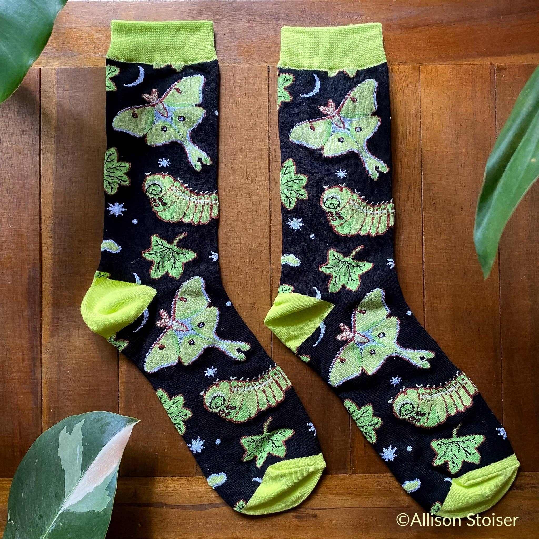 Allison Stoiser Art – wholesale Socks – Unisex – Luna Moth Bamboo Unisex Socks3