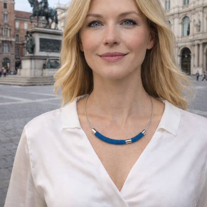 Bomullströja med virkad halsringning för wholesale av Loom Design