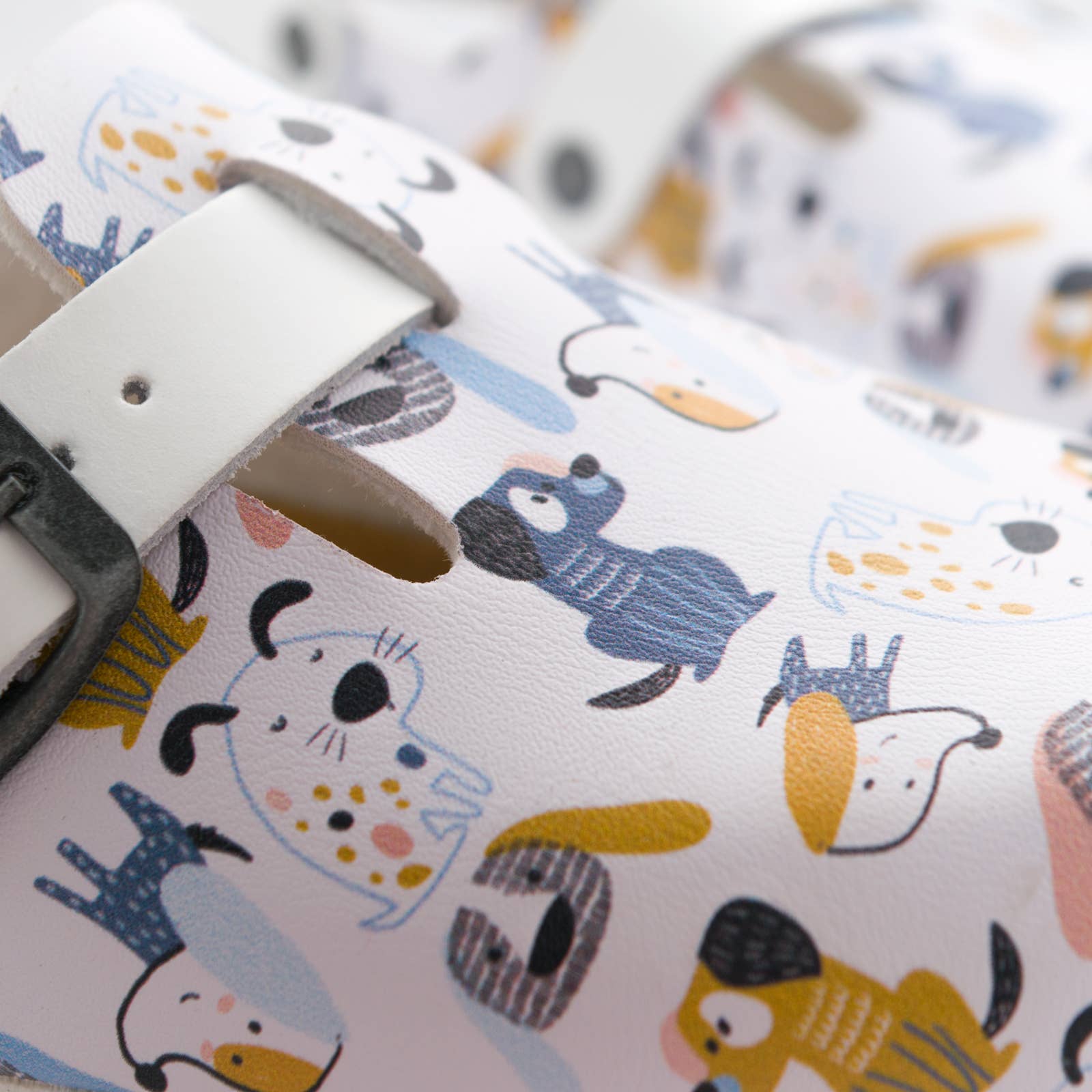 Haikon Hada (Calzame, Alster Komfort, Timoni) – Socas – Mulher por atacado – Tamancos Bio Dogs para trabalho ou uso em casa5