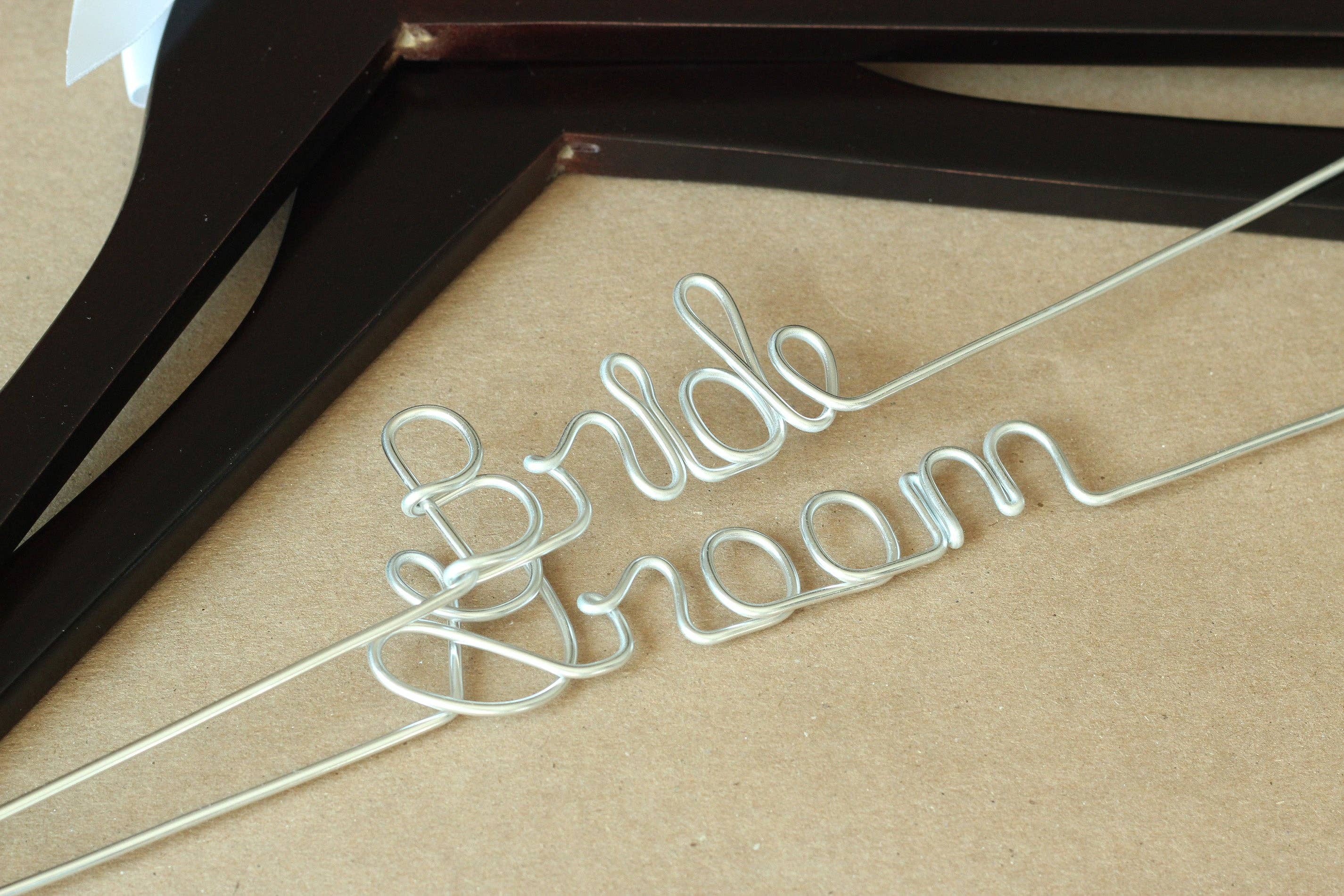 Bride and Bow - Wholesale Kleerhangers - Hangers voor bruid en bruidegom, set van 22