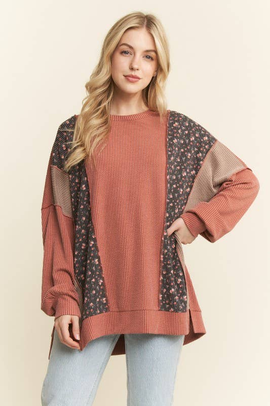 HEIMISH – wholesale Tunic – Women’s – ET7988-11 SOLID AND FLORAL URBAN RIB CONTRAST TOP6