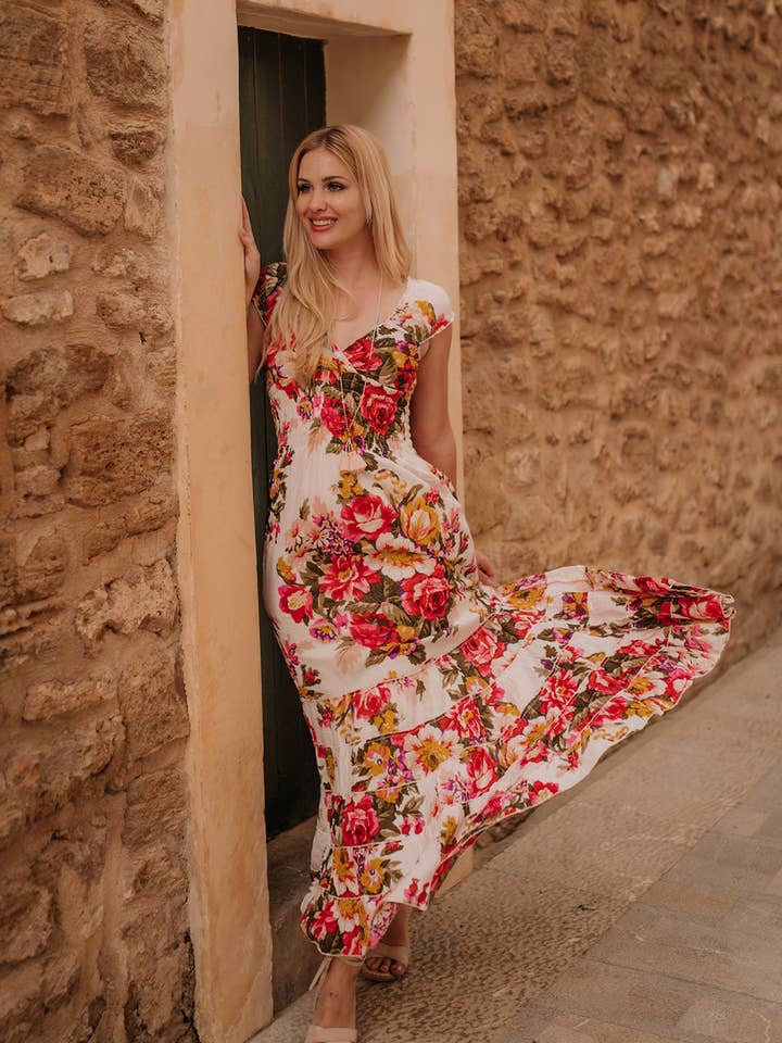 THAILAND blød og fuchsia blomstret lang kjole for engroshandel hos Miss Kitsch