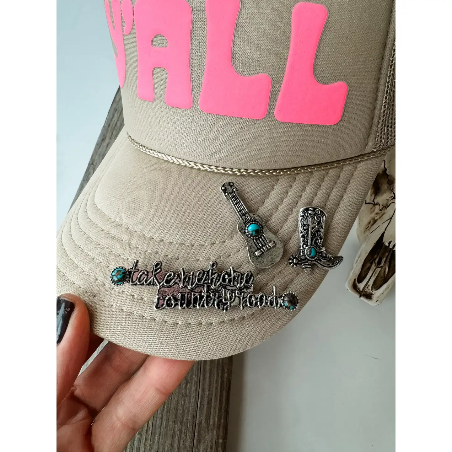 Boho Ranch Shop - Vente Accessoire pour chapeau – femme - Casquette de camionneur western - Set d'épingles magnétiques pour chapeau7