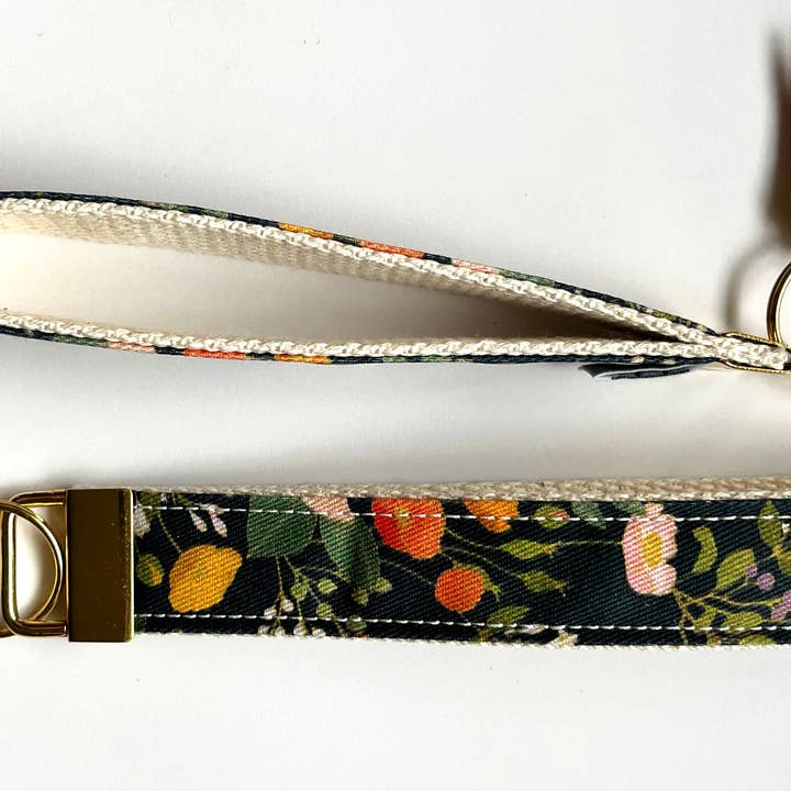 Westmoreland Place - Wholesale Keychain - Women's - Key Fob Wristlet - Botanical Floral1
