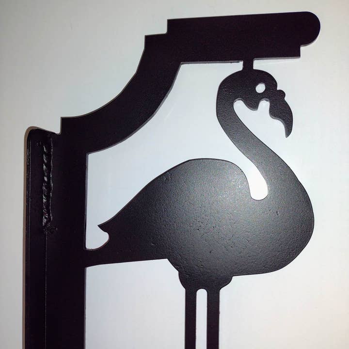 Manees Metalwork & Design - Wholesale Outdoor Ornament/Decor - 19x9" Flamingo Art Decoration for Porch Post / Mailbox Post4