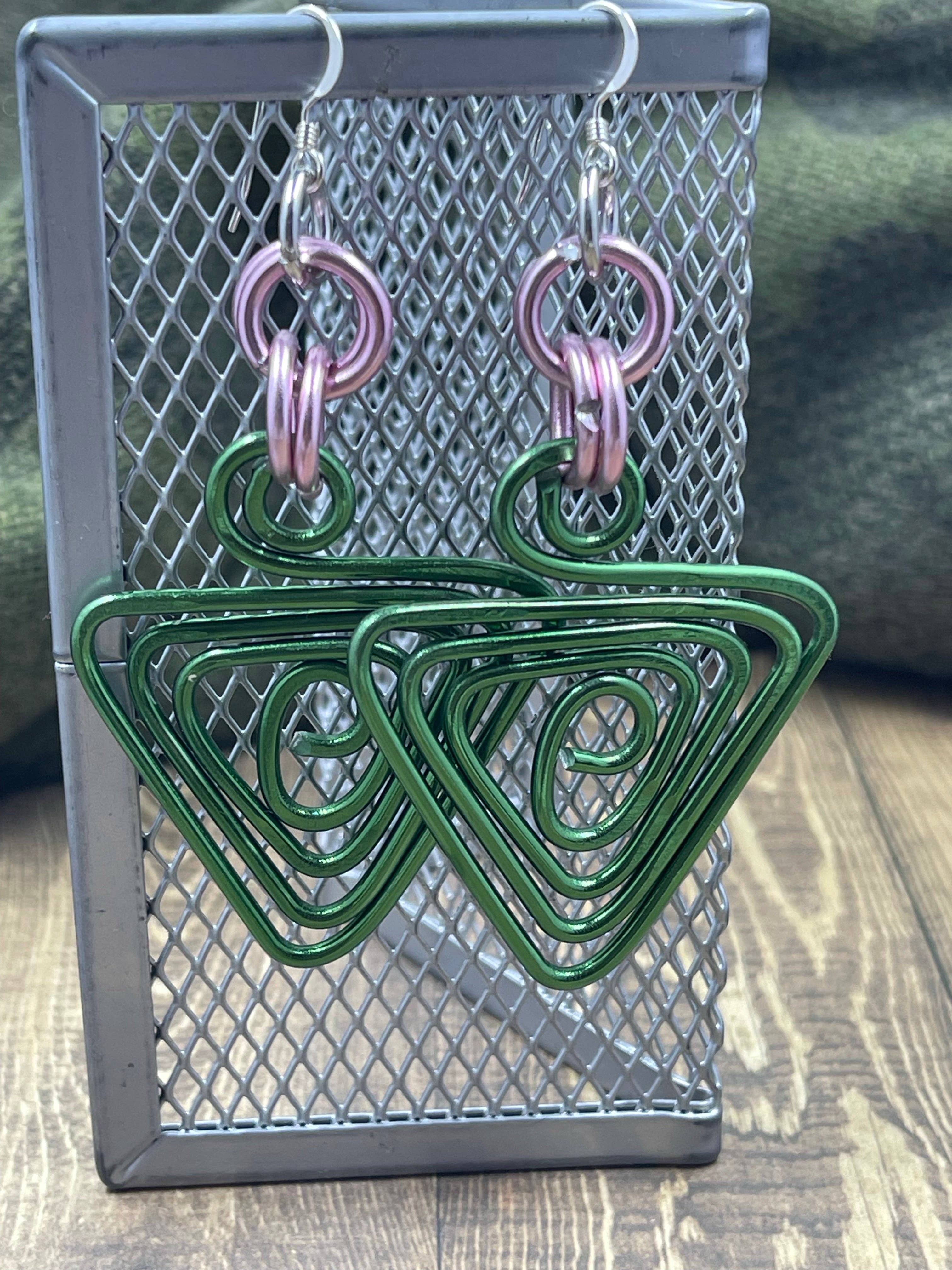 Jewelry With Me – Engroshandel Hængeøreringe og creoløreringe – AKA inspirerede grønne og lyserøde øreringe3