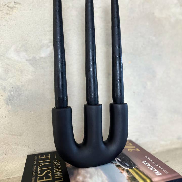 Homexclusive - Wholesale Candle Holder - Candlestick Triva - Black2