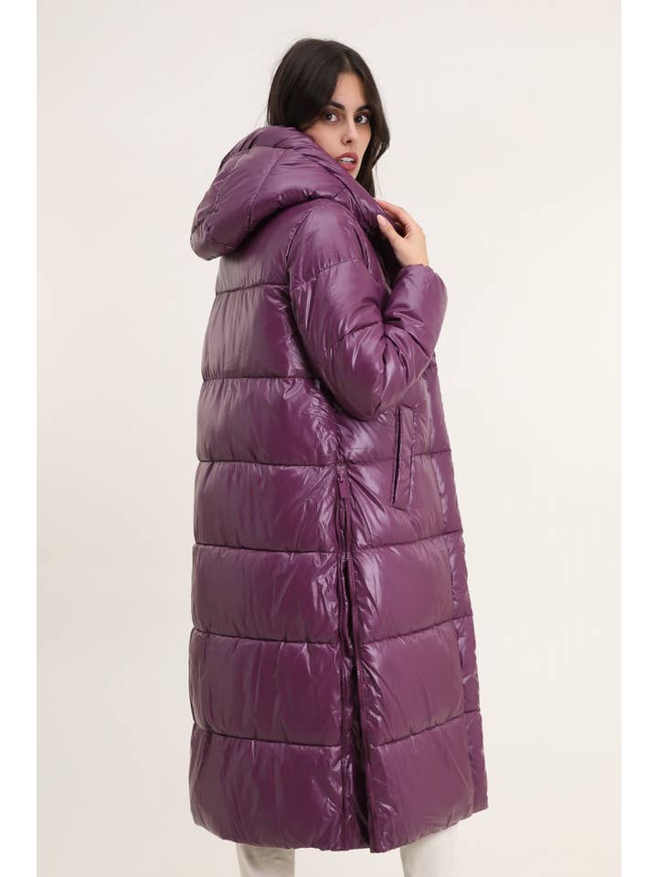 Attrait Paris - Wholesale Puffer Jacket - Women's - Extra long puffer jacket with metallic hood15