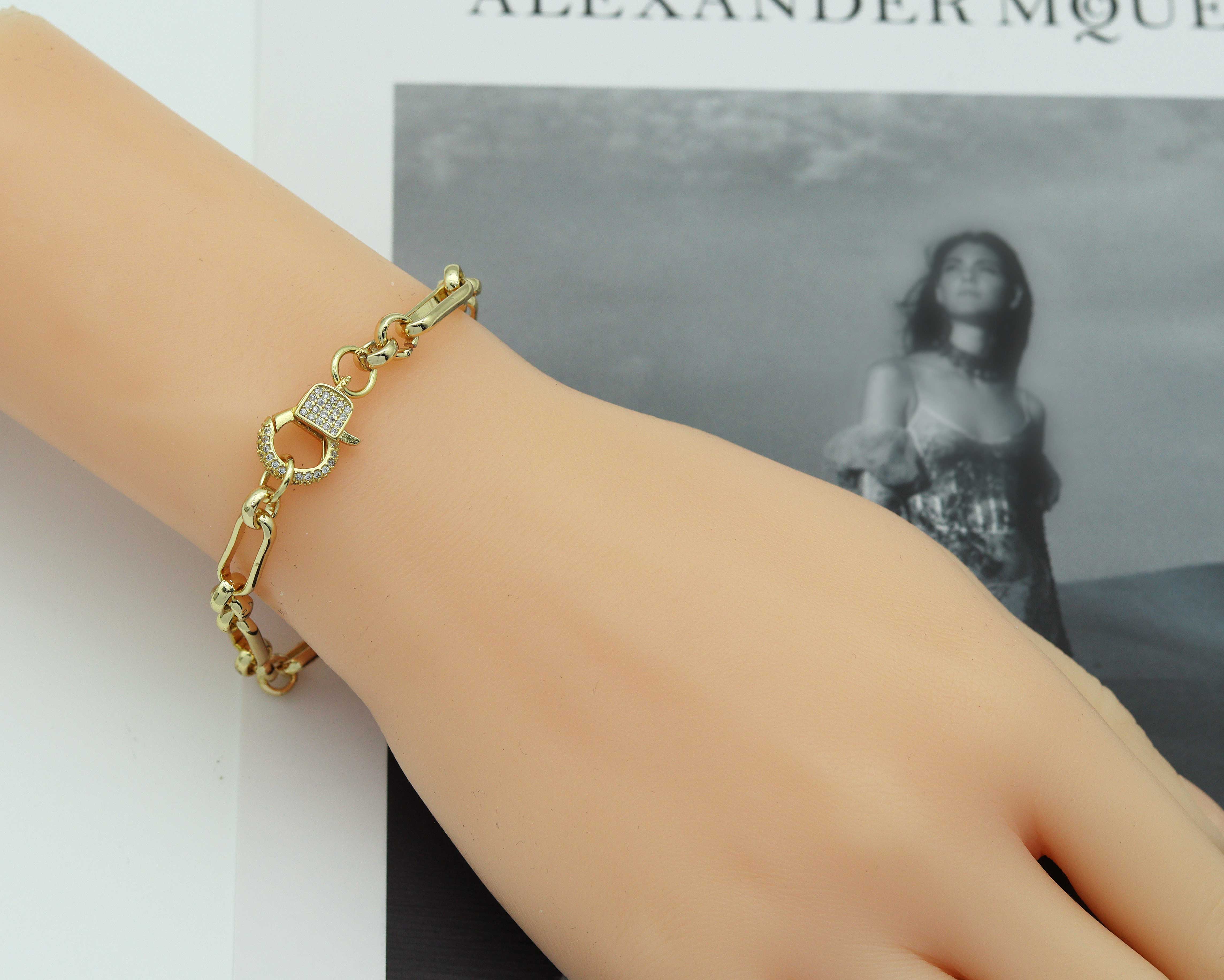 BestBeads&Beyond - Wholesale Link & Chain Necklace - 18k Gold Mixed Paperclip Chain Necklace/Bracelet, sku#CL122