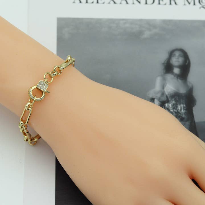 BestBeads&Beyond - Wholesale Link & Chain Necklace - 18k Gold Mixed Paperclip Chain Necklace/Bracelet, sku#CL122