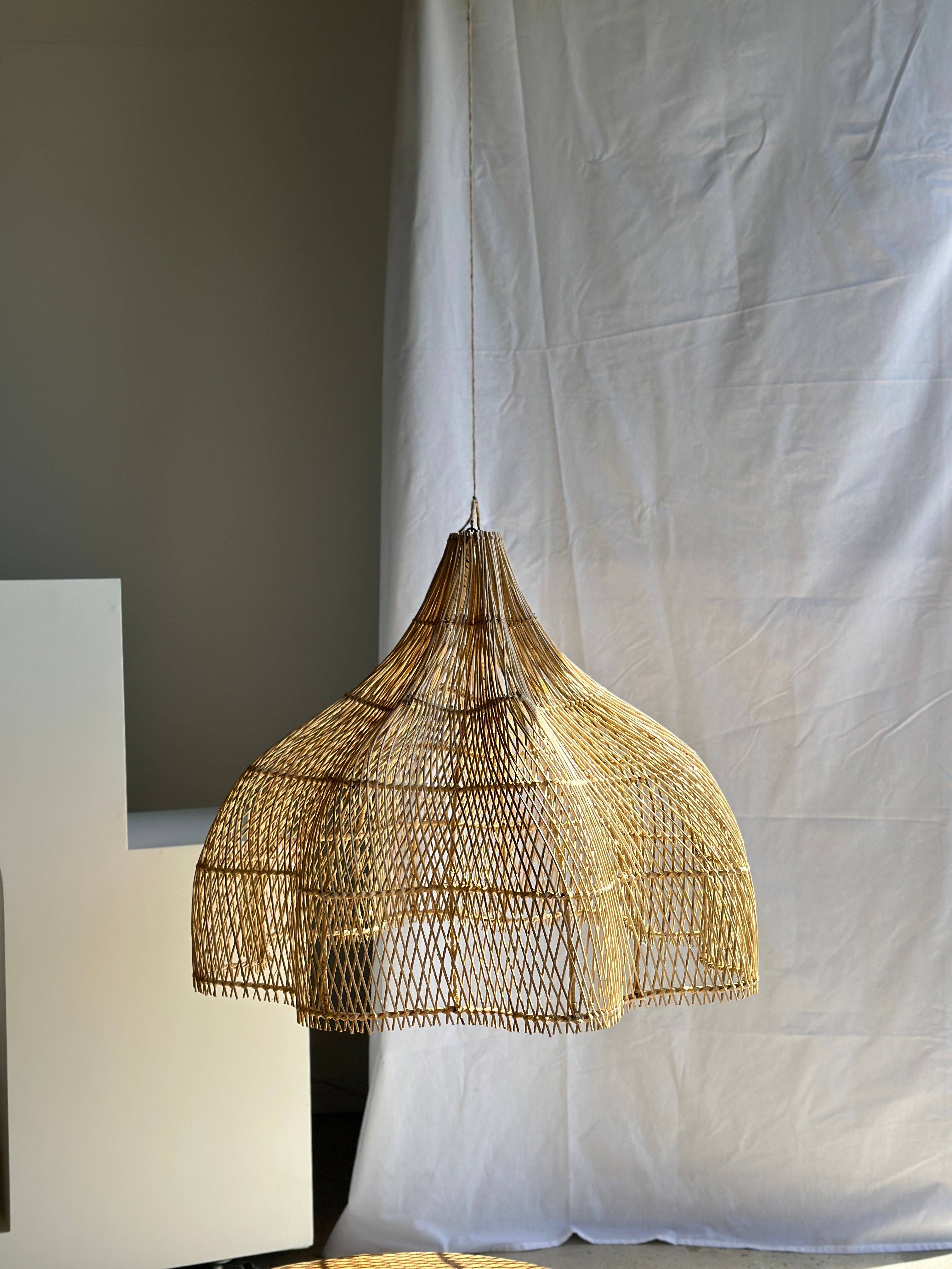 Office Objets - Wholesale Chandelier/Hanging Light - Pendant light, flower-shaped rattan fixture, tulip, corolla H:80cm D80cm2