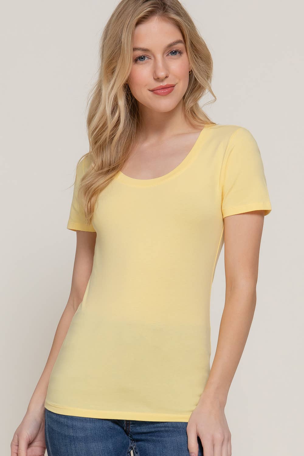 Active Basic | Active USA – Engroshandel T-shirt – til kvinder – Kortærmet top i bomuldstrikot med rund hals24