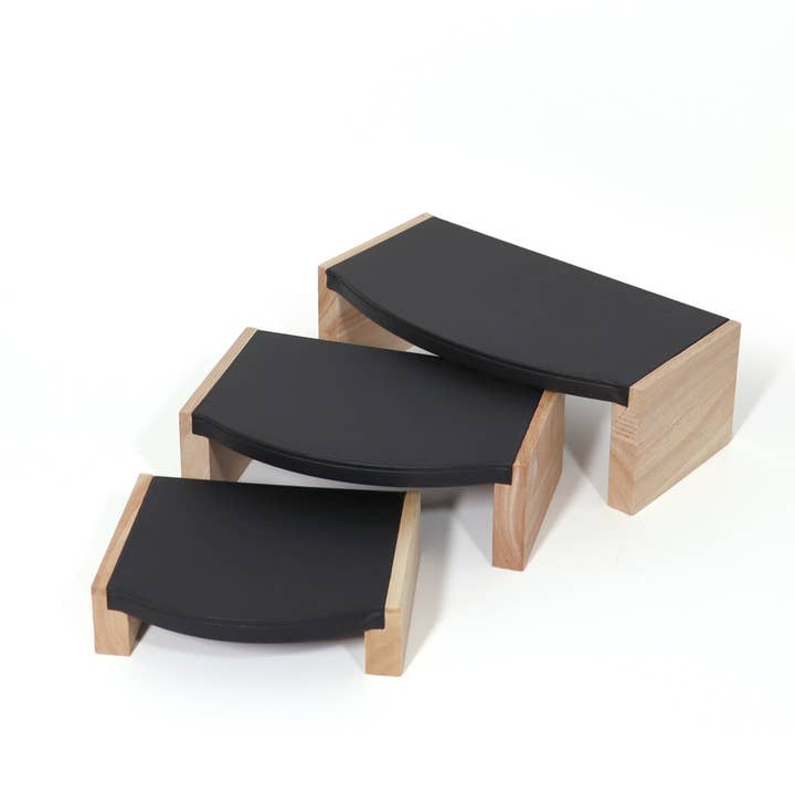 WJW - Wholesale Jewelry Stand & Display - Natural Wood & Leather 3 Tier Jewelry Display1