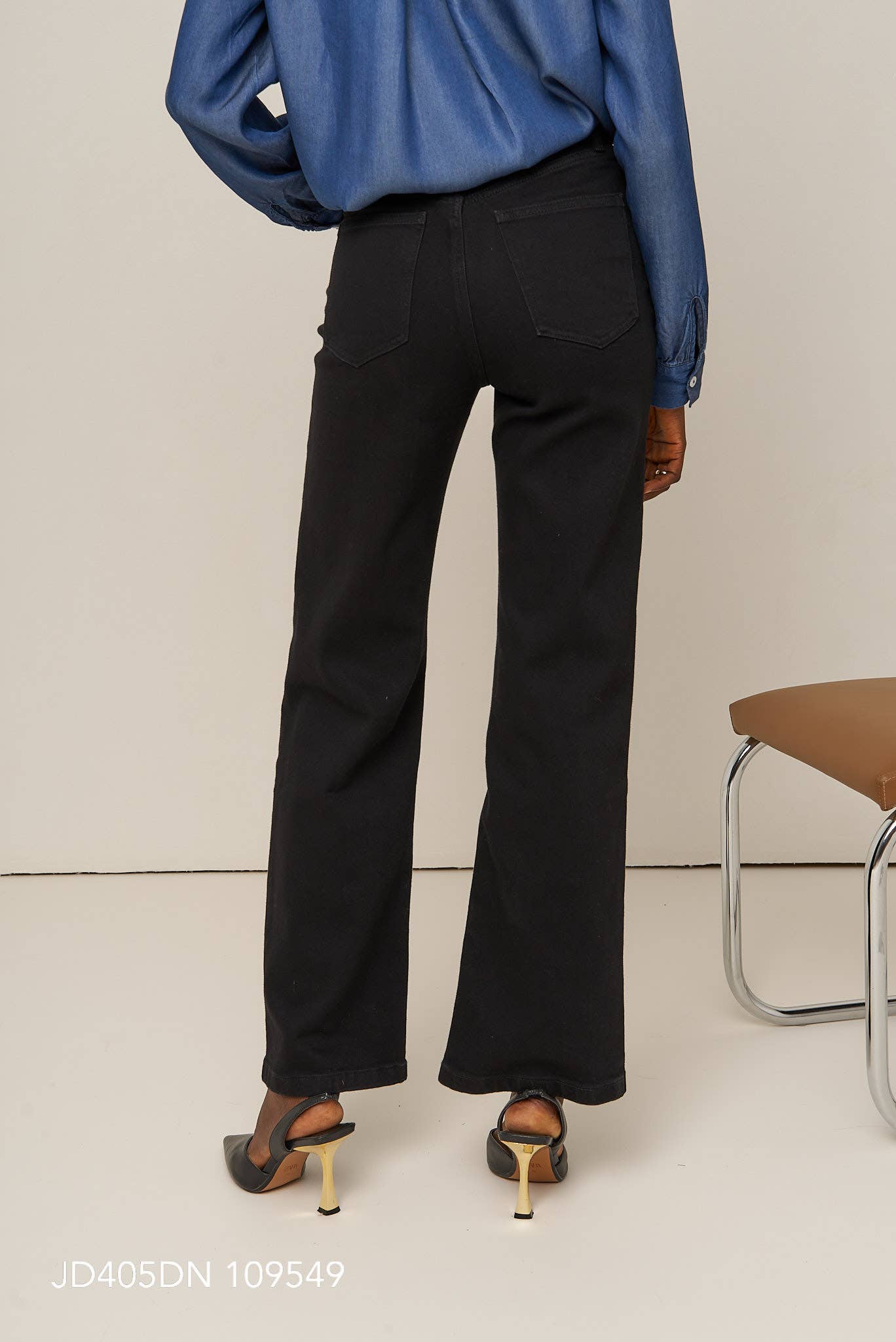 Oraije Paris - Vendita all'ingrosso Jeans - Donna - Jeans Barbara a gamba larga64