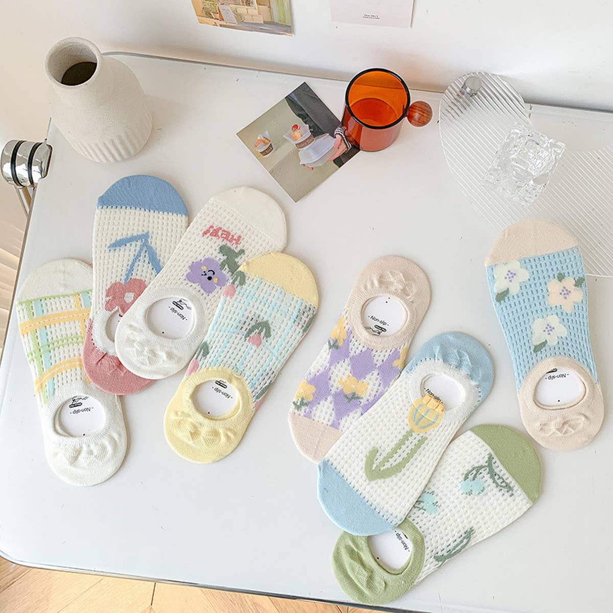 ACCITY - Wholesale Socks - Women's - WOMEN CARTOON INVISIBLE HOLLOW SOCKS_CWMS04348