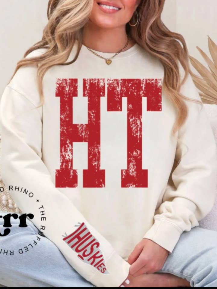 The Ruffled Rhino - Wholesale Screen Printed T-Shirt - Women's - Grunge Stretch w/ Sleeve Flag---ANY TEAM ANY COLORS2