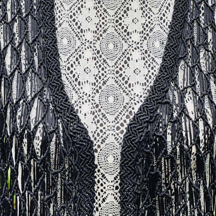 Veste longue bohème pour la vente par Liliana Pardo Atelier