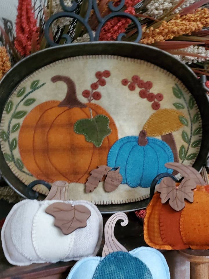 Keuze van het Patch-patroon plus houten eikelknop. voor wholesale door Sew Cherished