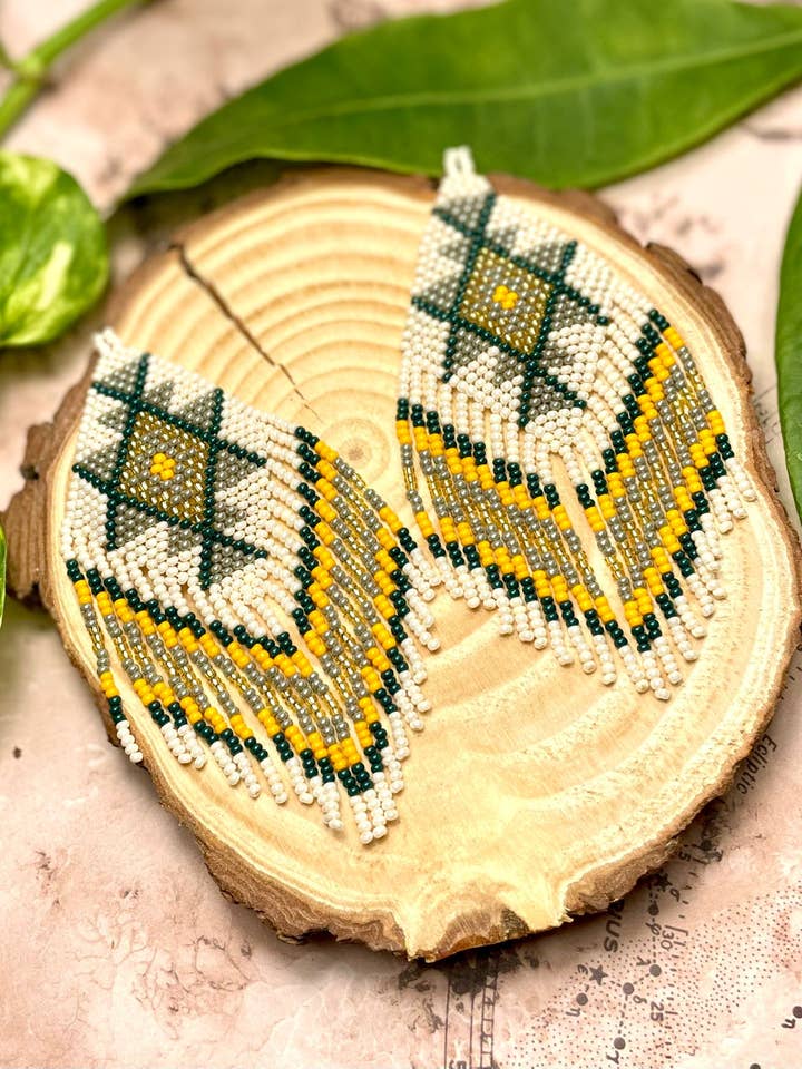 Misak Harvest Earring-Winter White for wholesale by Nativo Soul