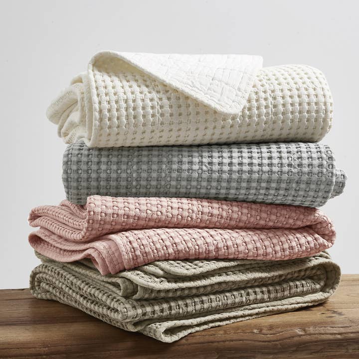 Levtex Home - Wholesale Bedding Set - Mills Waffle Quilt Set