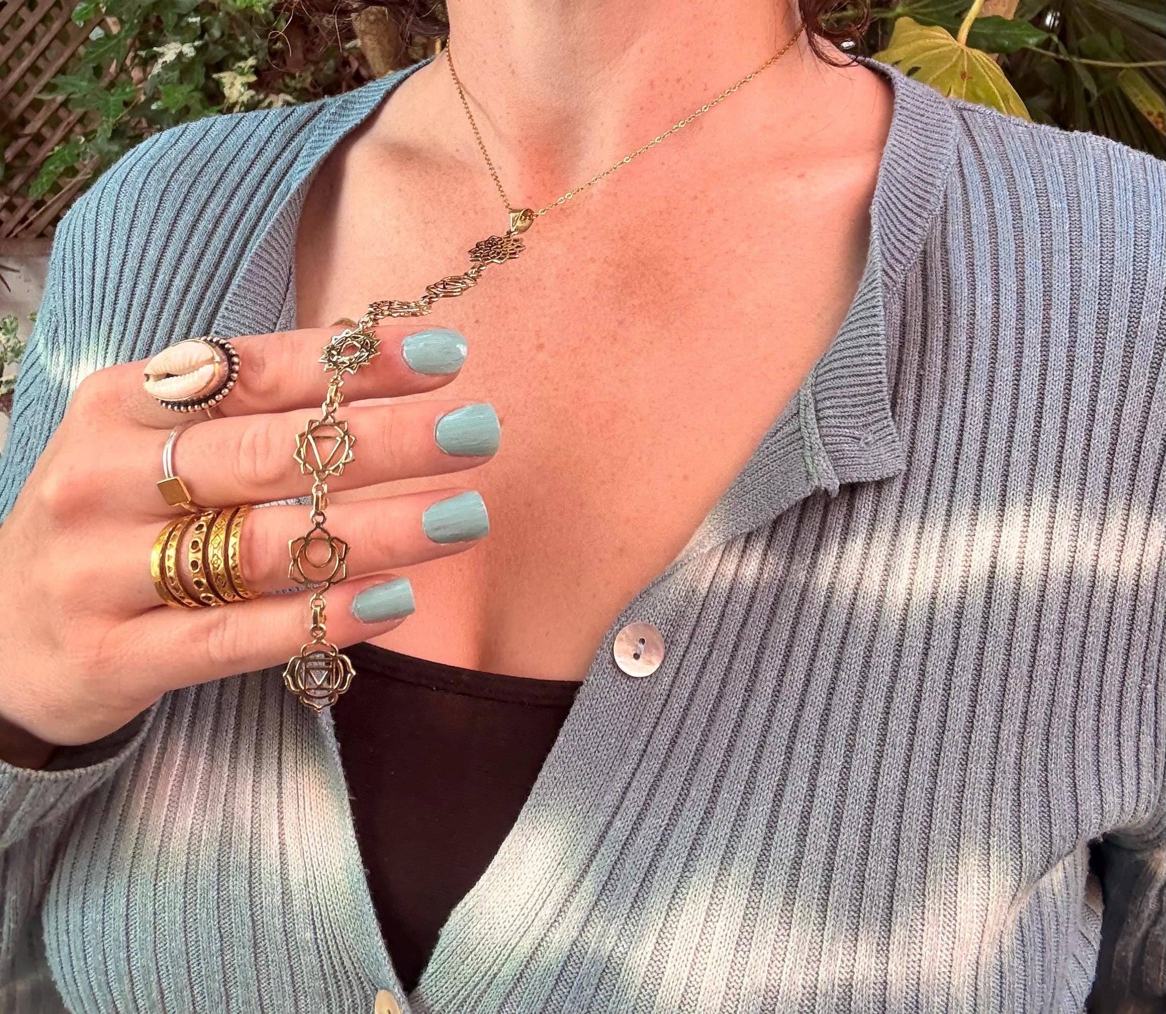 Kaali Boutique – wholesale Pendant/charm necklace – Gold Seven 7 Chakras Necklace / Gift Box / Gift For Her / Hypoallergenic / Yoga / / Boho / Hippie / Rustic / Ethnic8