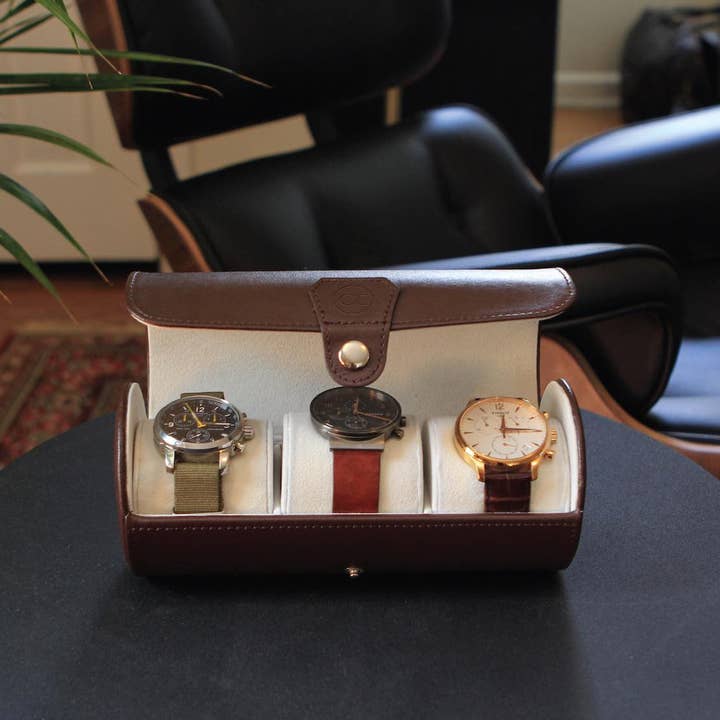 Case Elegance - Wholesale Jewellery box/organiser - Travel Watch Case - Chocolate Brown Vegan Leather5