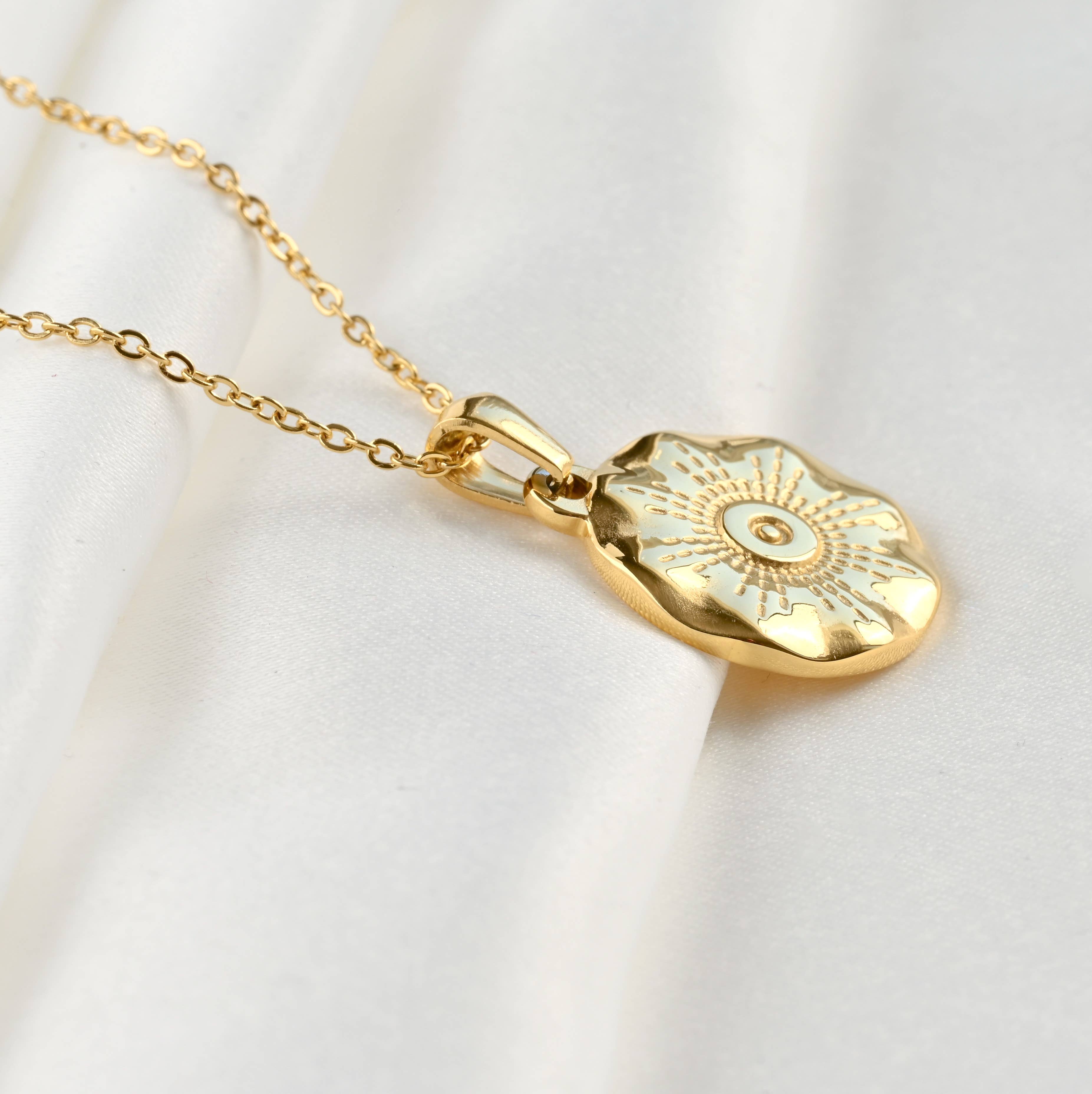 Blueyejewelry - Wholesale Pendant/Charm Necklace - Vintage Style Sun Necklace - Sun Burst Coin Necklace3